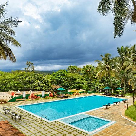 Gateway Chikmagalur Hotel Ngoại thất bức ảnh