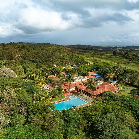Gateway Chikmagalur Hotel Ngoại thất bức ảnh